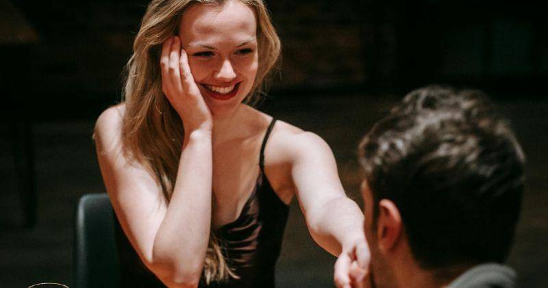 Pexels/Katerina Holmes